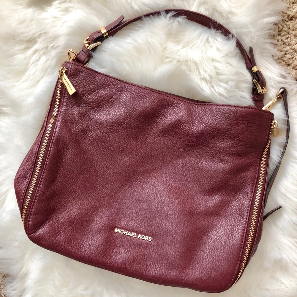 MICHAEL KORS plum color handbag 👜